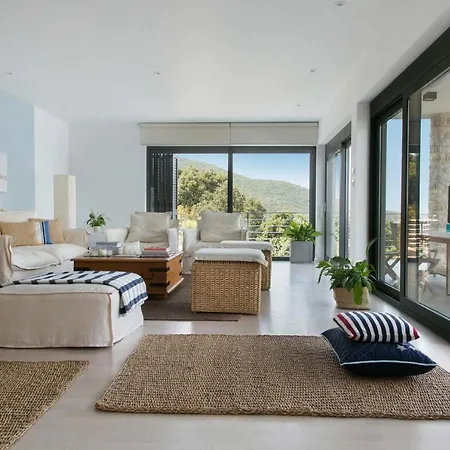 Villa Beautiful Korcula A Few Steps To The Sea Korcula Waterfront Korcula Town Zrnovo