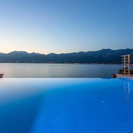 Beautiful Korcula A Few Steps To The Sea Korcula Waterfront Korcula Town Villa *