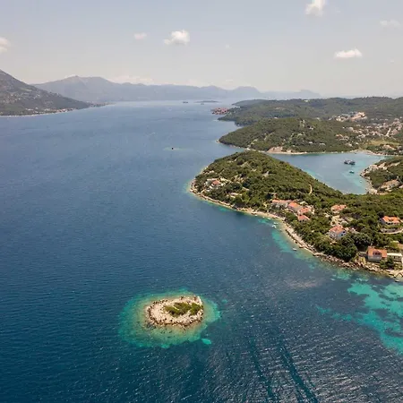 Villa Beautiful Korcula A Few Steps To The Sea Korcula Waterfront Korcula Town Zrnovo