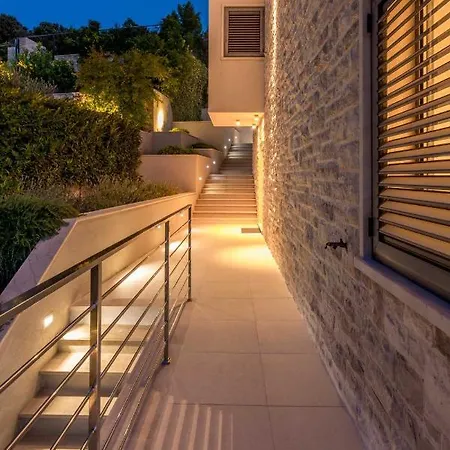 Beautiful Korcula A Few Steps To The Sea Korcula Waterfront Korcula Town * Zrnovo